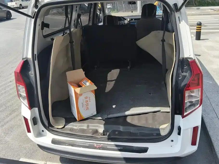 Wuling Journey 2022 2.0L Manual Entrepreneurial Model — миниатюра 4