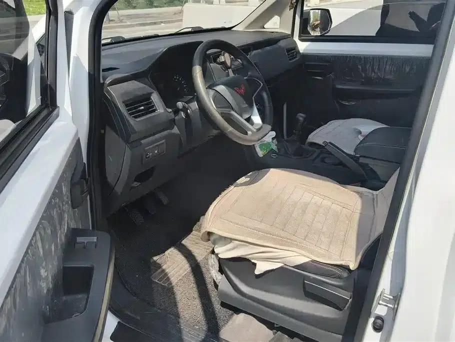 Wuling Journey 2022 2.0L Manual Entrepreneurial Model — миниатюра 9