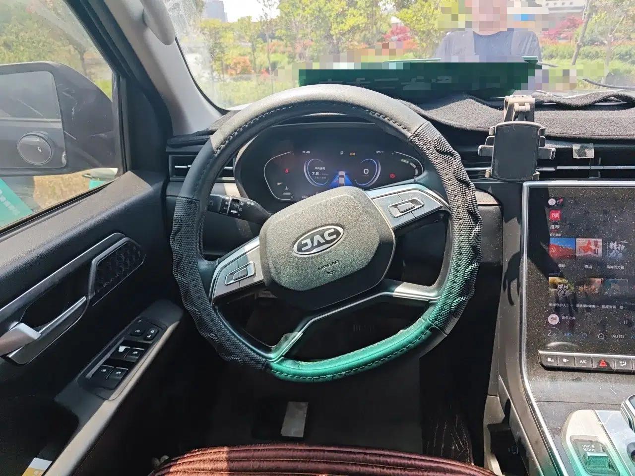 JAC Group T8 2023 2.0T PRO Automatic Diesel Two-Wheel Drive Xuerui Edition Large Double — миниатюра 11