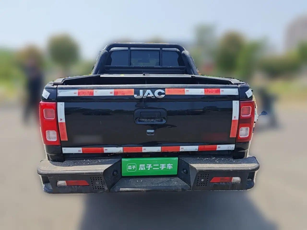 JAC Group T8 2023 2.0T PRO Automatic Diesel Two-Wheel Drive Xuerui Edition Large Double — миниатюра 5