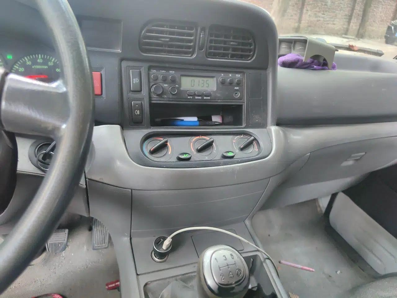 Jinbei Hiace 2014 2.0L 5th Generation Kuaiyunwang Business Version 4G19 — миниатюра 14