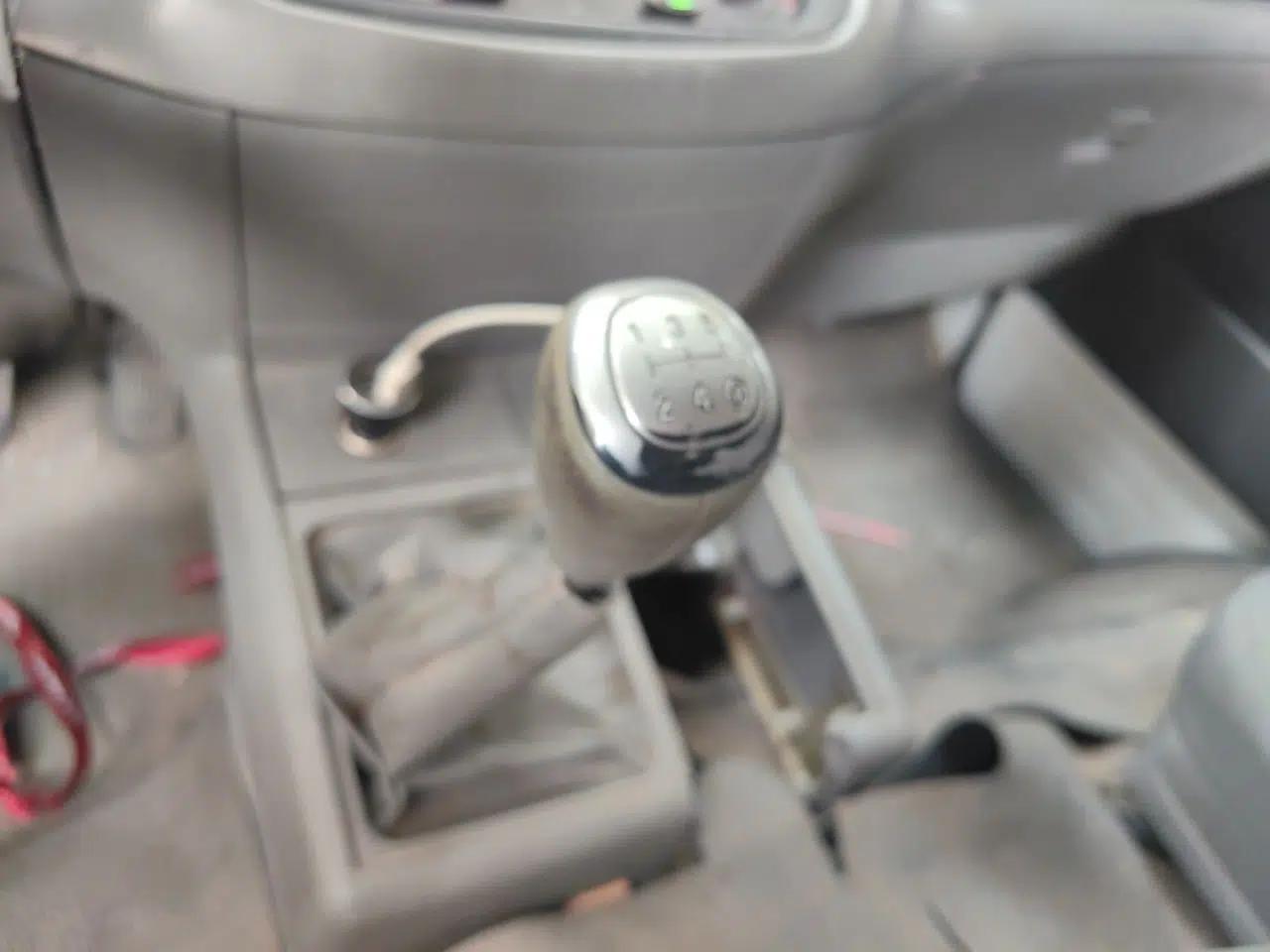Jinbei Hiace 2014 2.0L 5th Generation Kuaiyunwang Business Version 4G19 — миниатюра 15