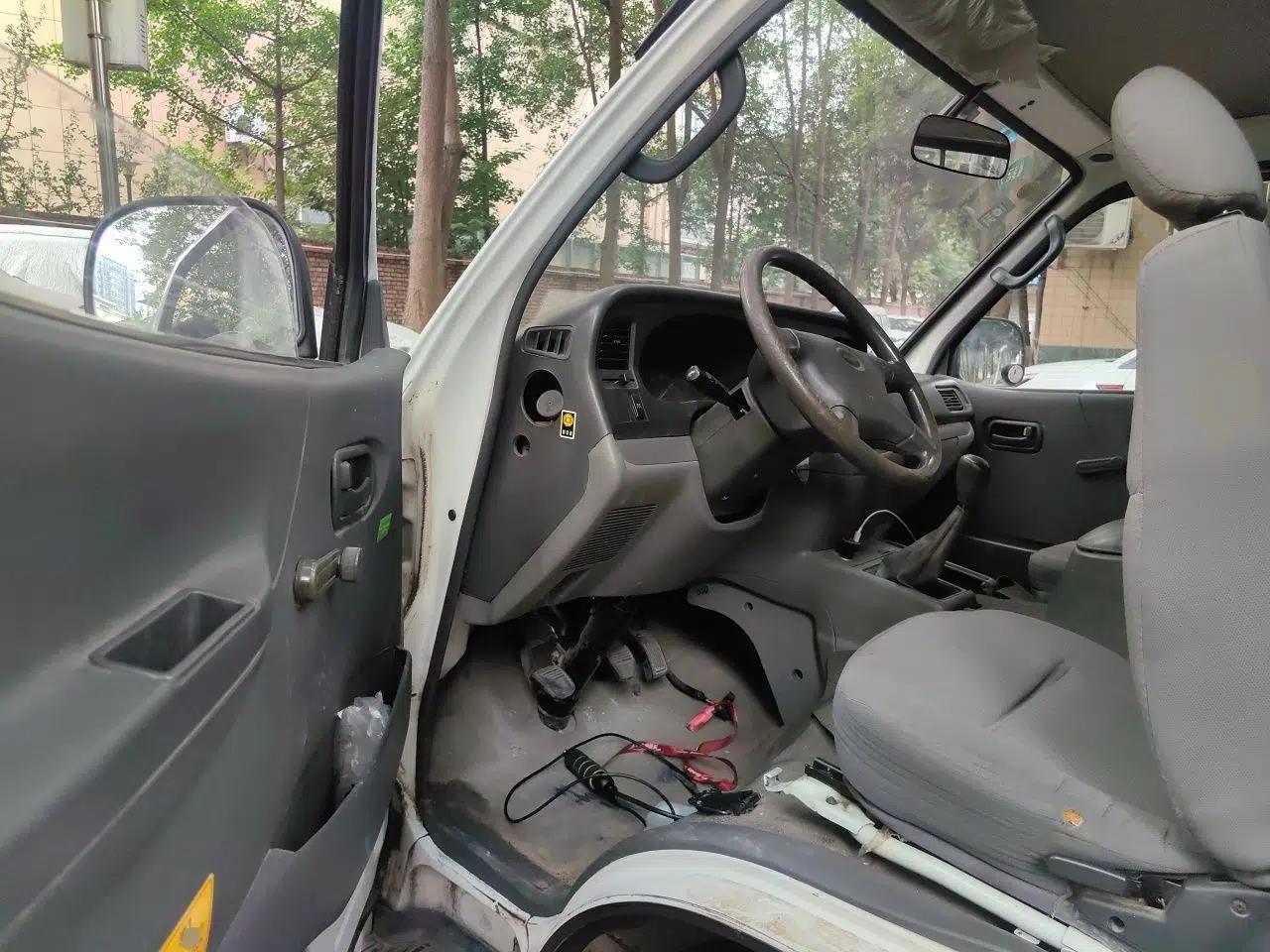 Jinbei Hiace 2014 2.0L 5th Generation Kuaiyunwang Business Version 4G19 — миниатюра 17