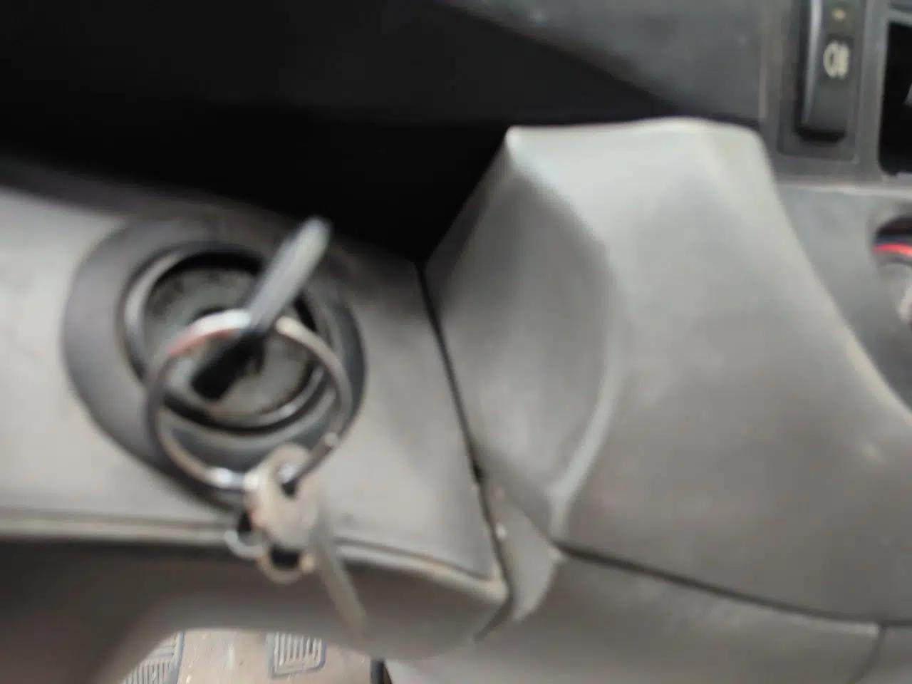 Jinbei Hiace 2014 2.0L 5th Generation Kuaiyunwang Business Version 4G19 — миниатюра 9