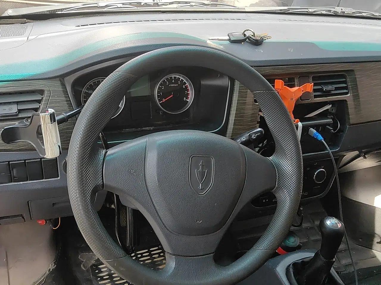 Jinbei Hiace X30 2020 1.5L Van Super-Enjoyment Model China VI Standard SWC15M — миниатюра 11