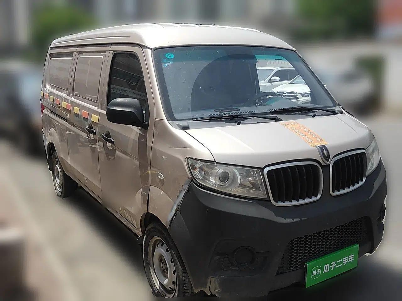 Jinbei Hiace X30 2020 1.5L Van Super-Enjoyment Model China VI Standard SWC15M — миниатюра 3