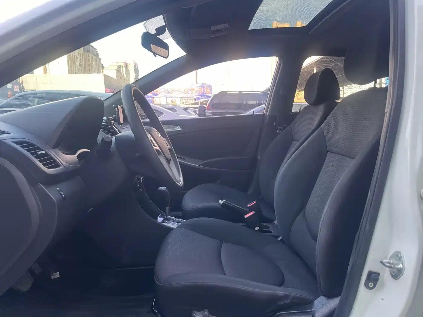 Ruiyi 2014 1.6L Automatic TOP — миниатюра 4