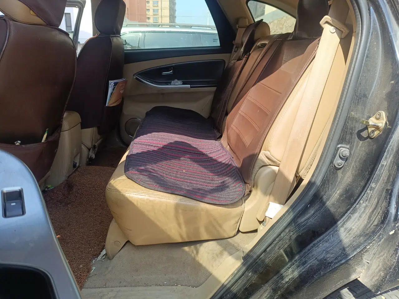JMC Yusheng S350 2011 2.4T Two-Wheel-Drive Luxury 5-Seater — миниатюра 18