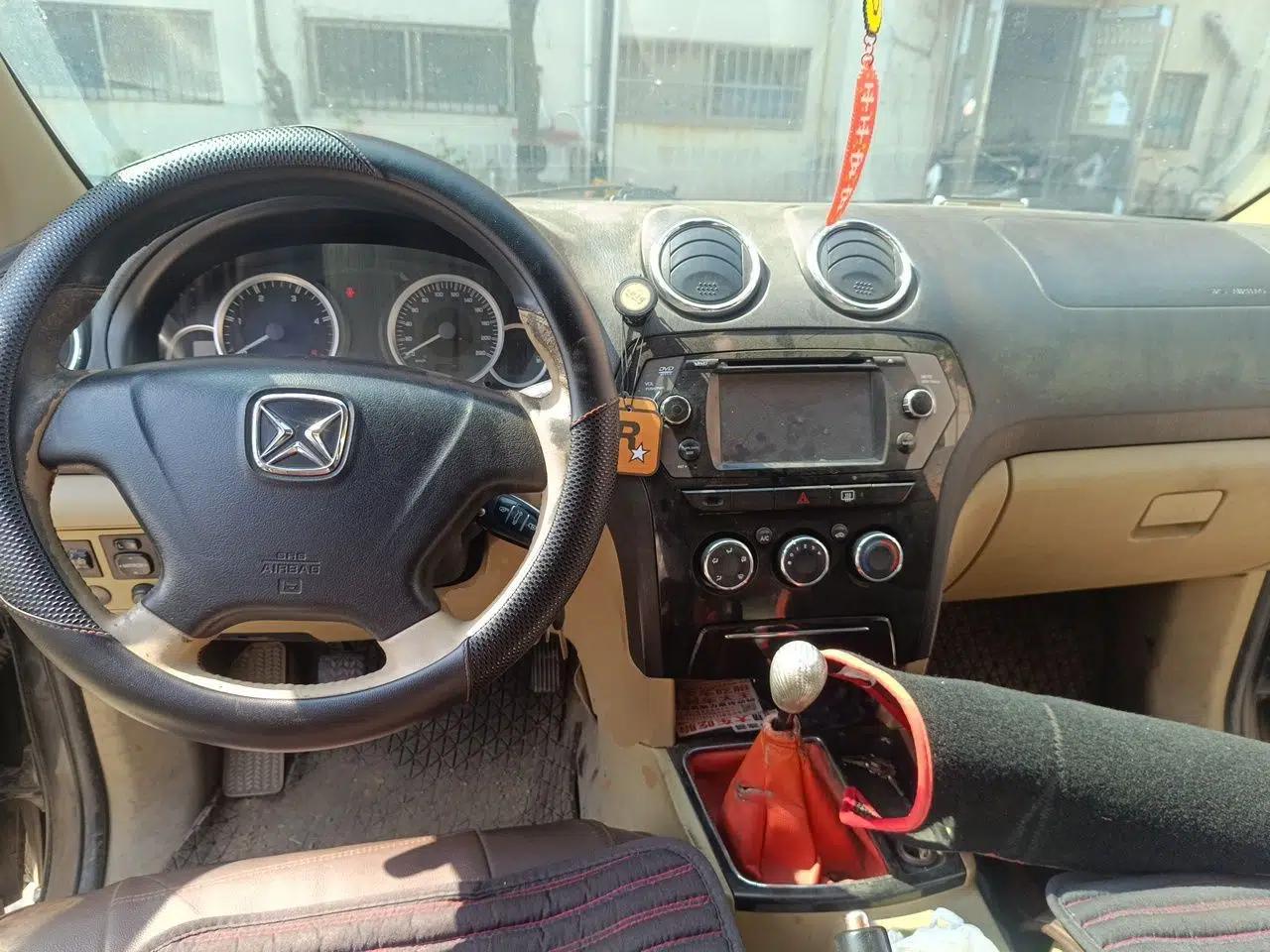 JMC Yusheng S350 2011 2.4T Two-Wheel-Drive Luxury 5-Seater — миниатюра 10