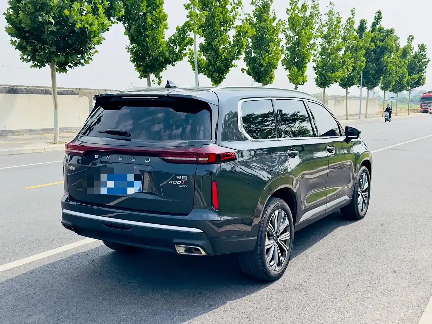 Starlight Moon 2025 400T 4WD Star Edition 7-Seater — миниатюра 12