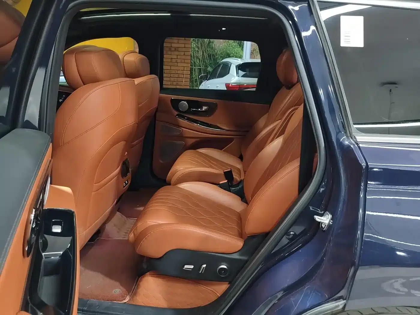 Exeed C-DM 2025 180 Ultra-Long Range 4WD 6-Seater — миниатюра 11