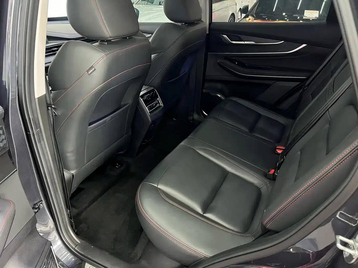 Exeed Chaser 2024 1.5T CVT Swift Edition — миниатюра 14