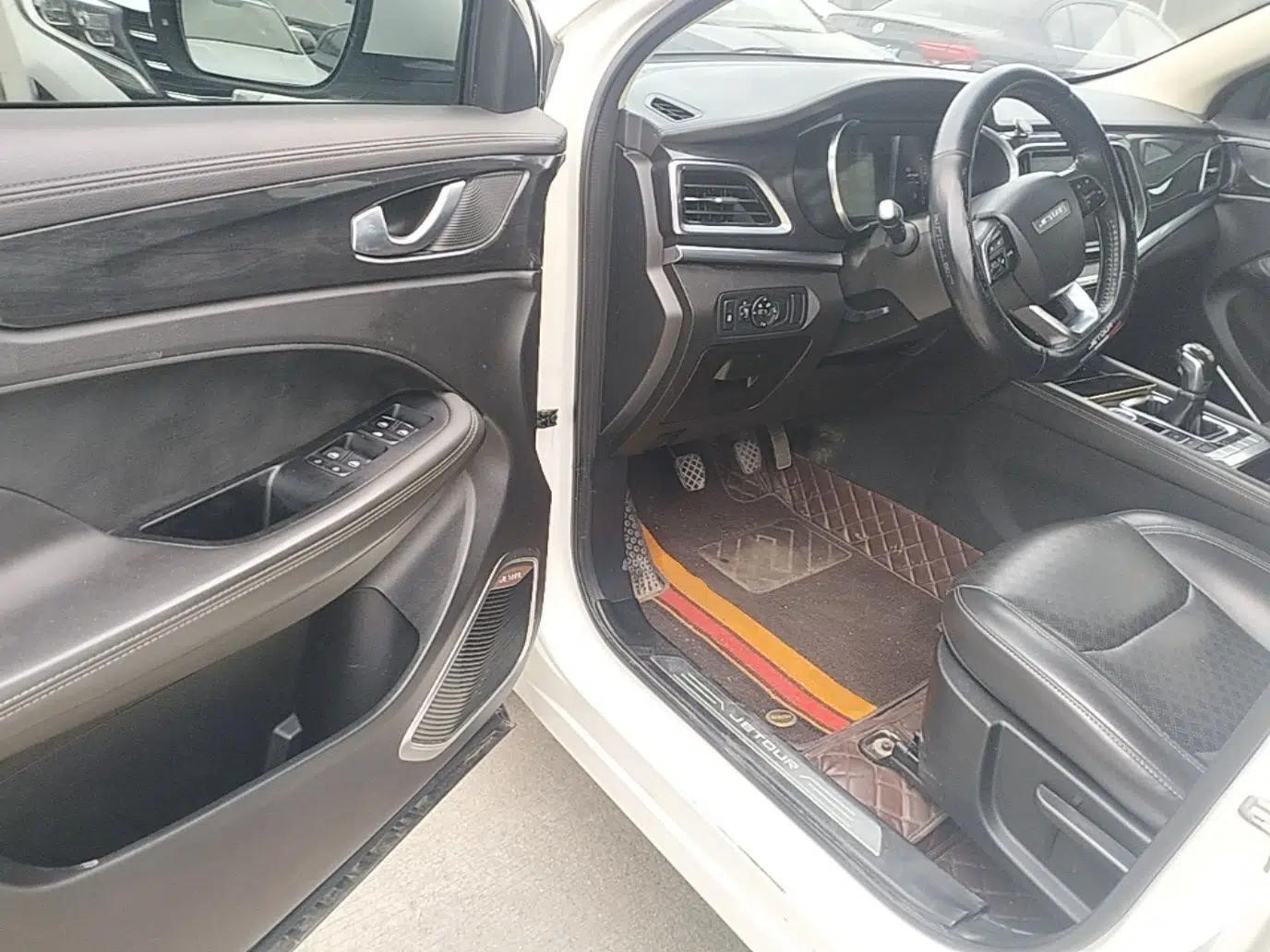 JETOUR X90 2019 1.5T Manual Enjoyment Model 7 Seats China V Emission Standard — миниатюра 19
