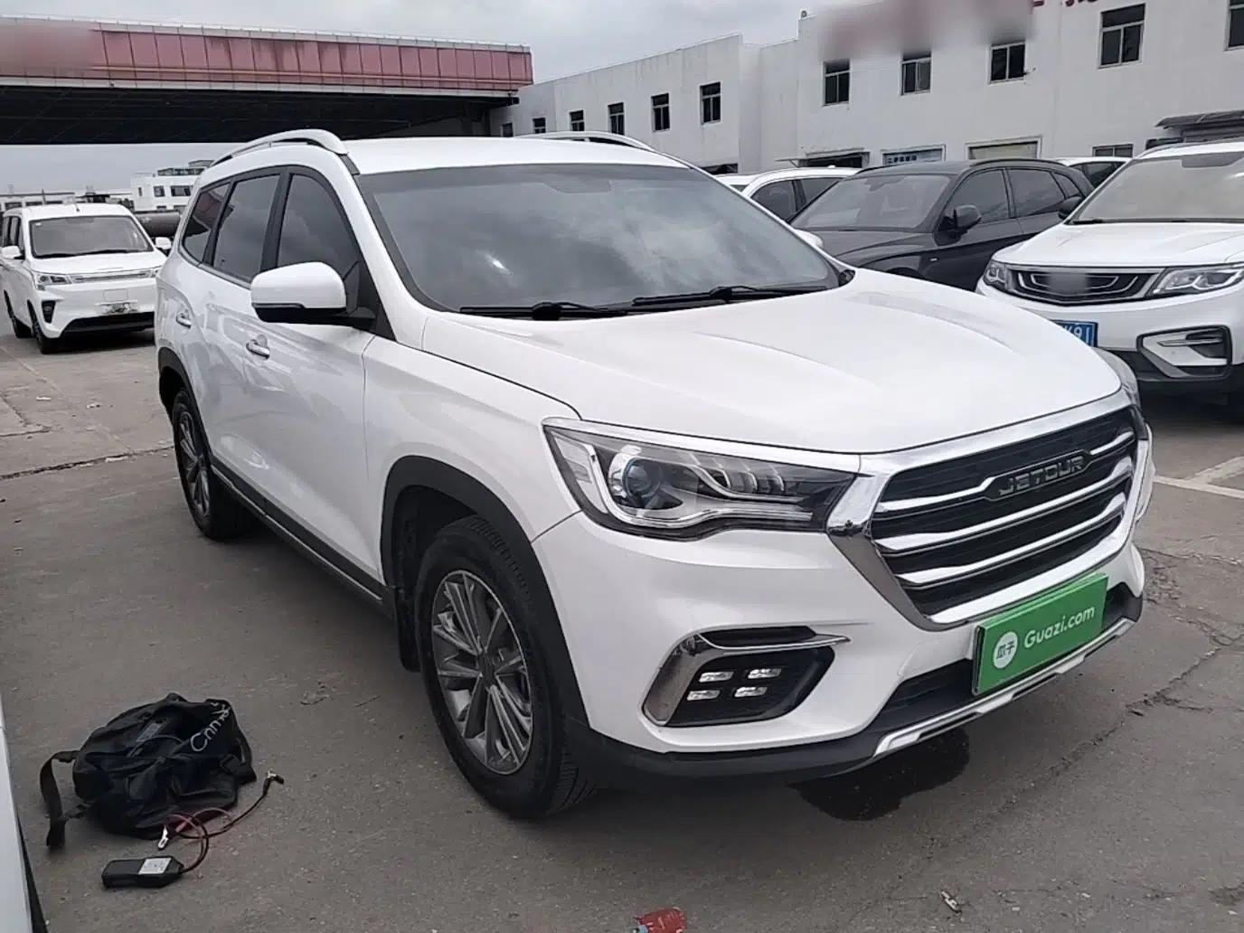 JETOUR X90 2019 1.5T Manual Enjoyment Model 7 Seats China V Emission Standard — миниатюра 3