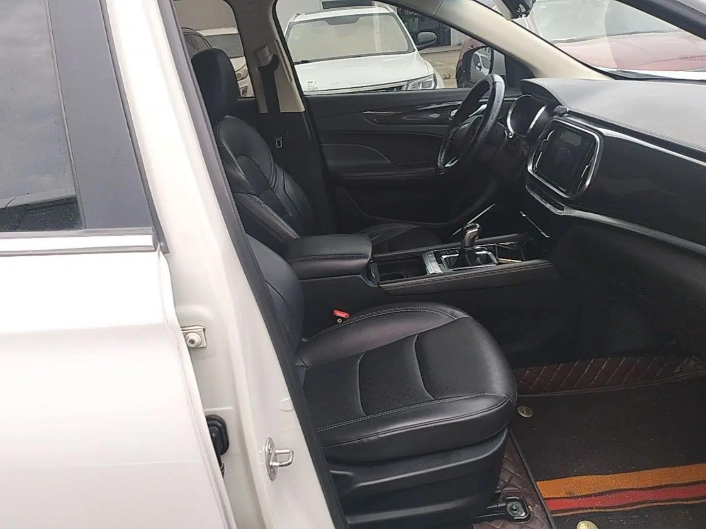 JETOUR X90 2019 1.5T Manual Enjoyment Model 7 Seats China V Emission Standard — миниатюра 23