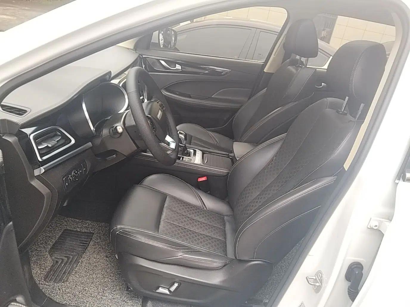 JETOUR X90 2019 1.5T Manual Smart Enjoyment 7-Seater China V Standard — миниатюра 18