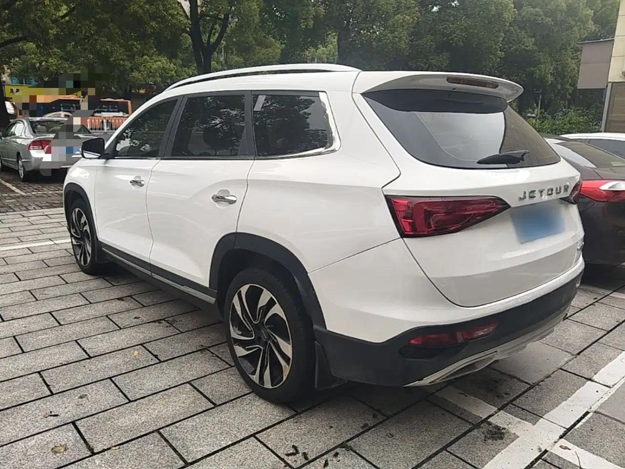 JETOUR X90 2019 1.5T Manual Smart Enjoyment 7-Seater China V Standard — миниатюра 4