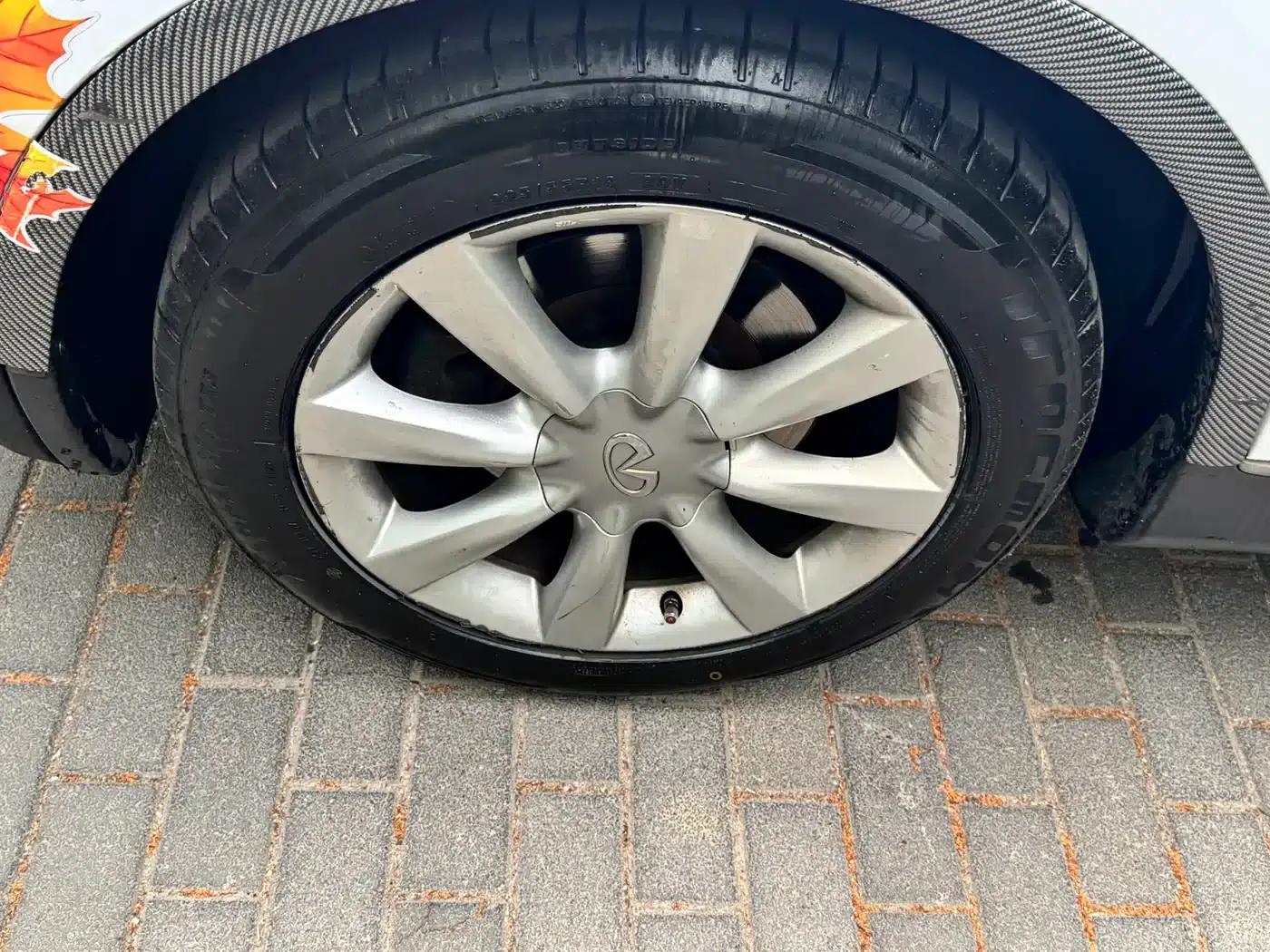 Infiniti EX 2011 EX25 Elegance Edition — миниатюра 5
