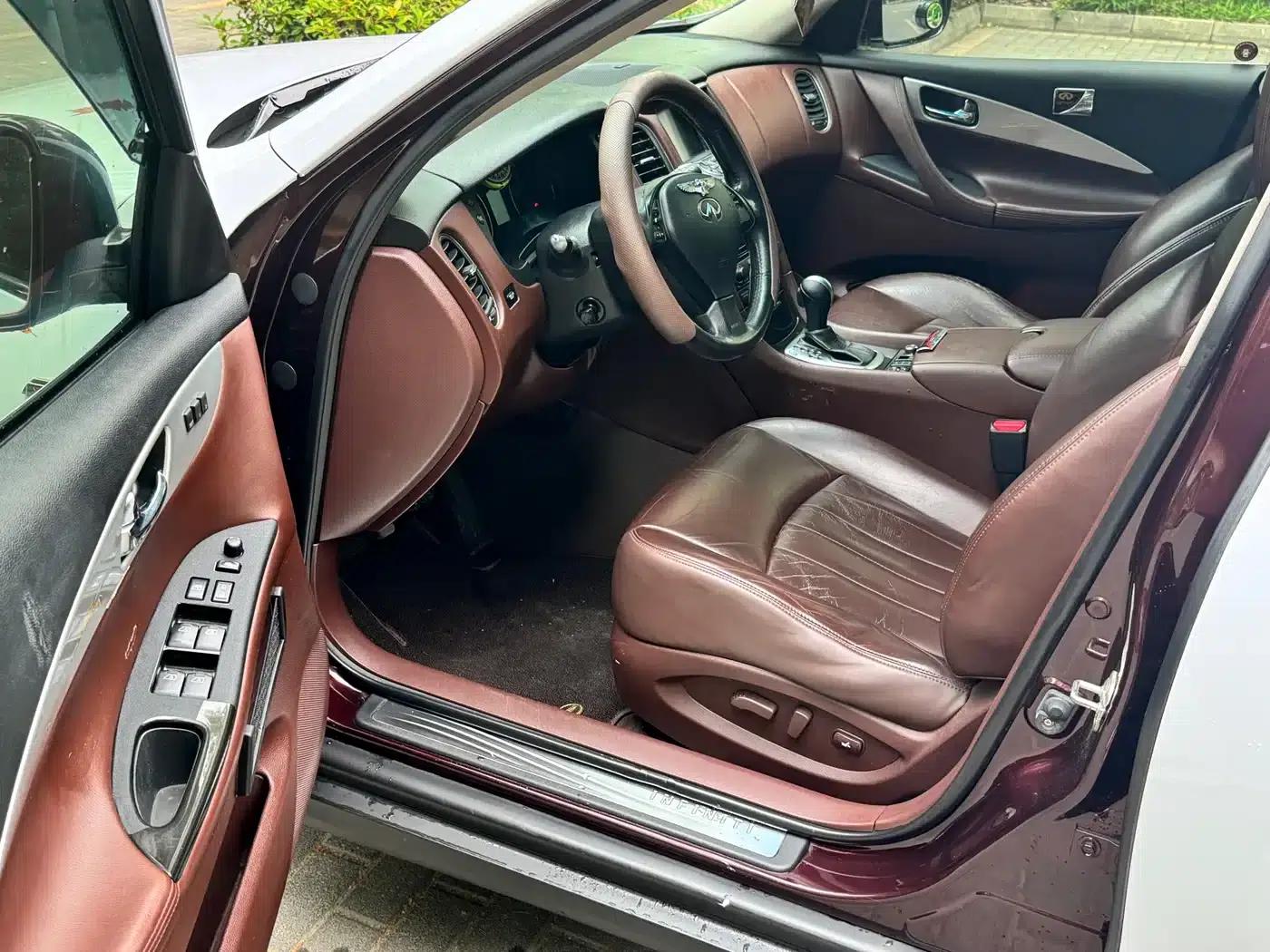 Infiniti EX 2011 EX25 Elegance Edition — миниатюра 6