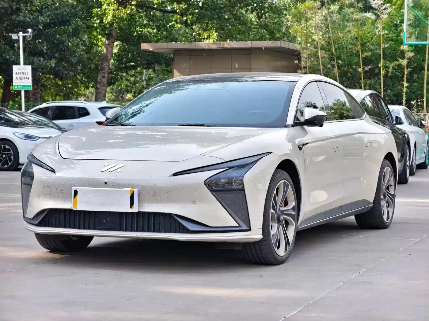 Zhiji L7 2022 Dynamic — миниатюра 1