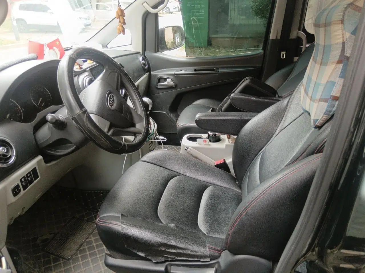 JAC Refine M3 2019 IKEA Edition 1.6L Luxury Model — миниатюра 16