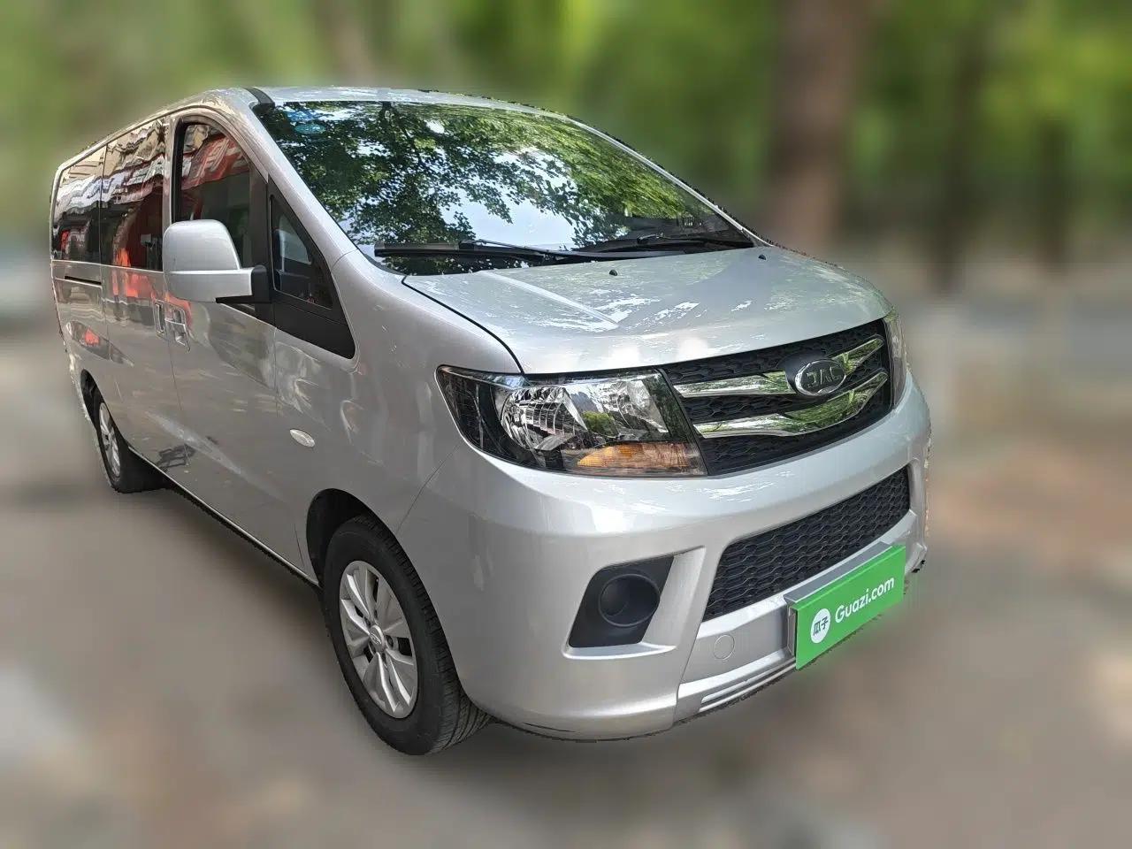 JAC Refine M3 2019 PLUS Creator Edition 1.8L Luxury Smart Model — миниатюра 3