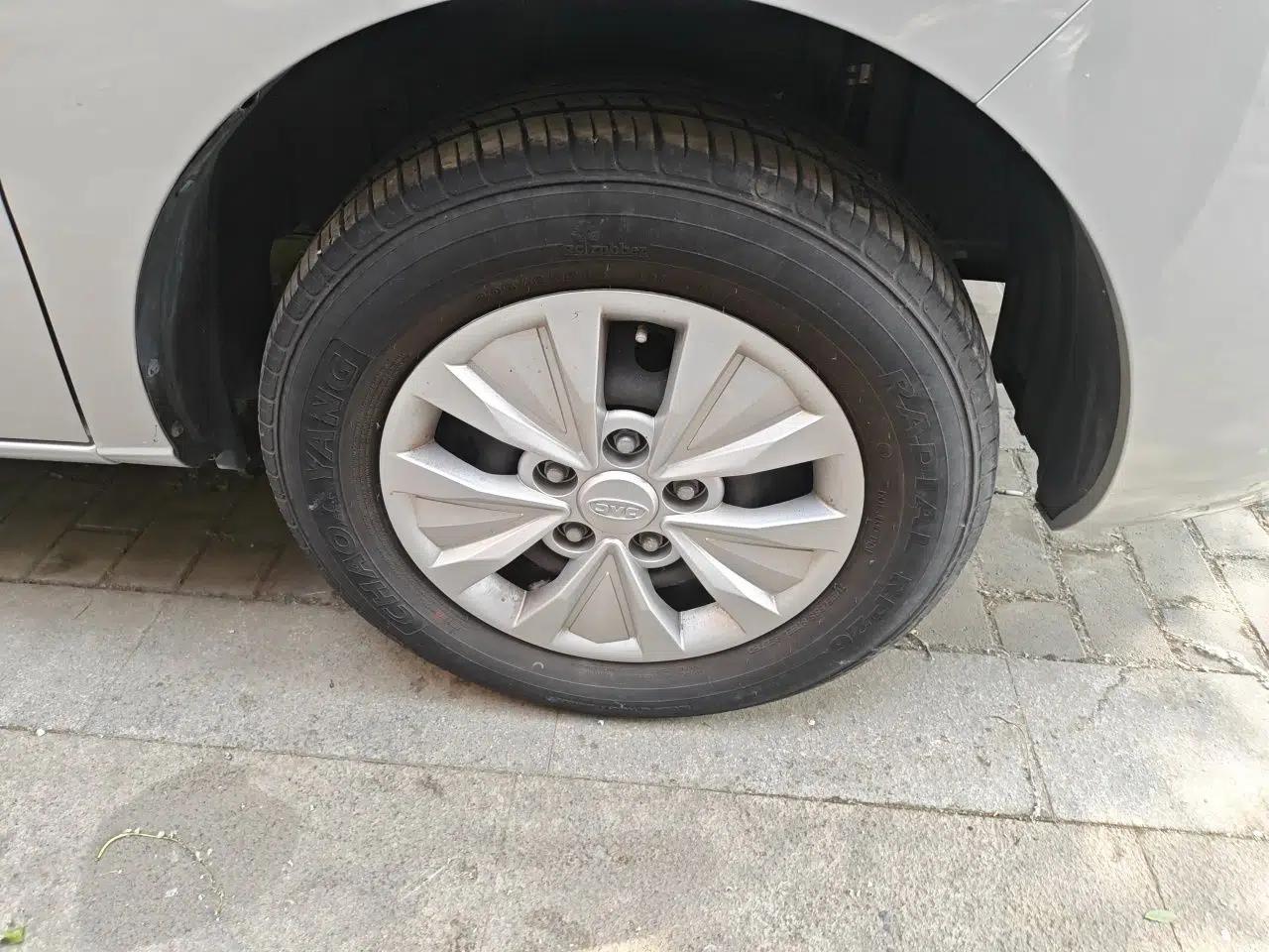 JAC Refine M3 2019 PLUS Creator Edition 1.8L Luxury Smart Model — миниатюра 8