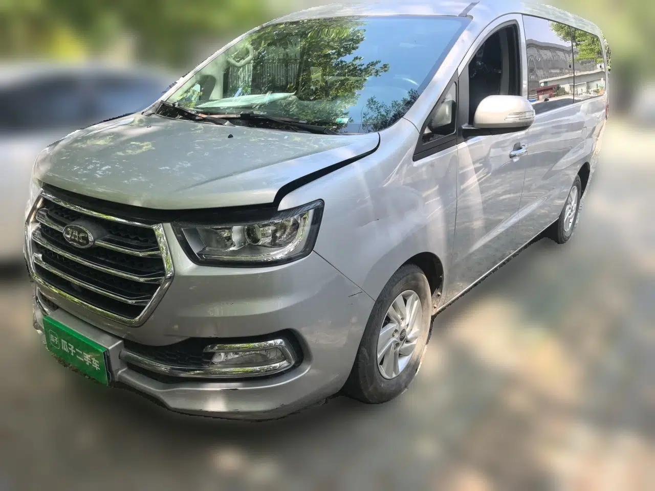 JAC Refine M4 2016 2.0L Manual Luxury Version — миниатюра 1