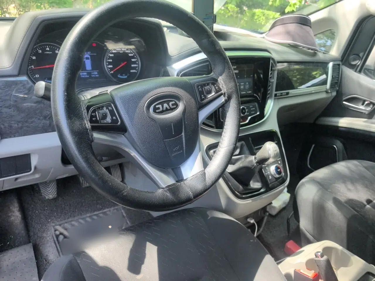 JAC Refine M4 2016 2.0L Manual Luxury Version — миниатюра 10