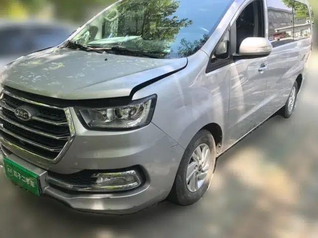 JAC Refine M4 2016 2.0L Manual Luxury Version