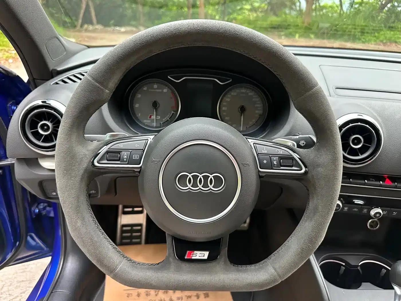 Audi S3 2015 Model S3 2.0T Limousine — миниатюра 17