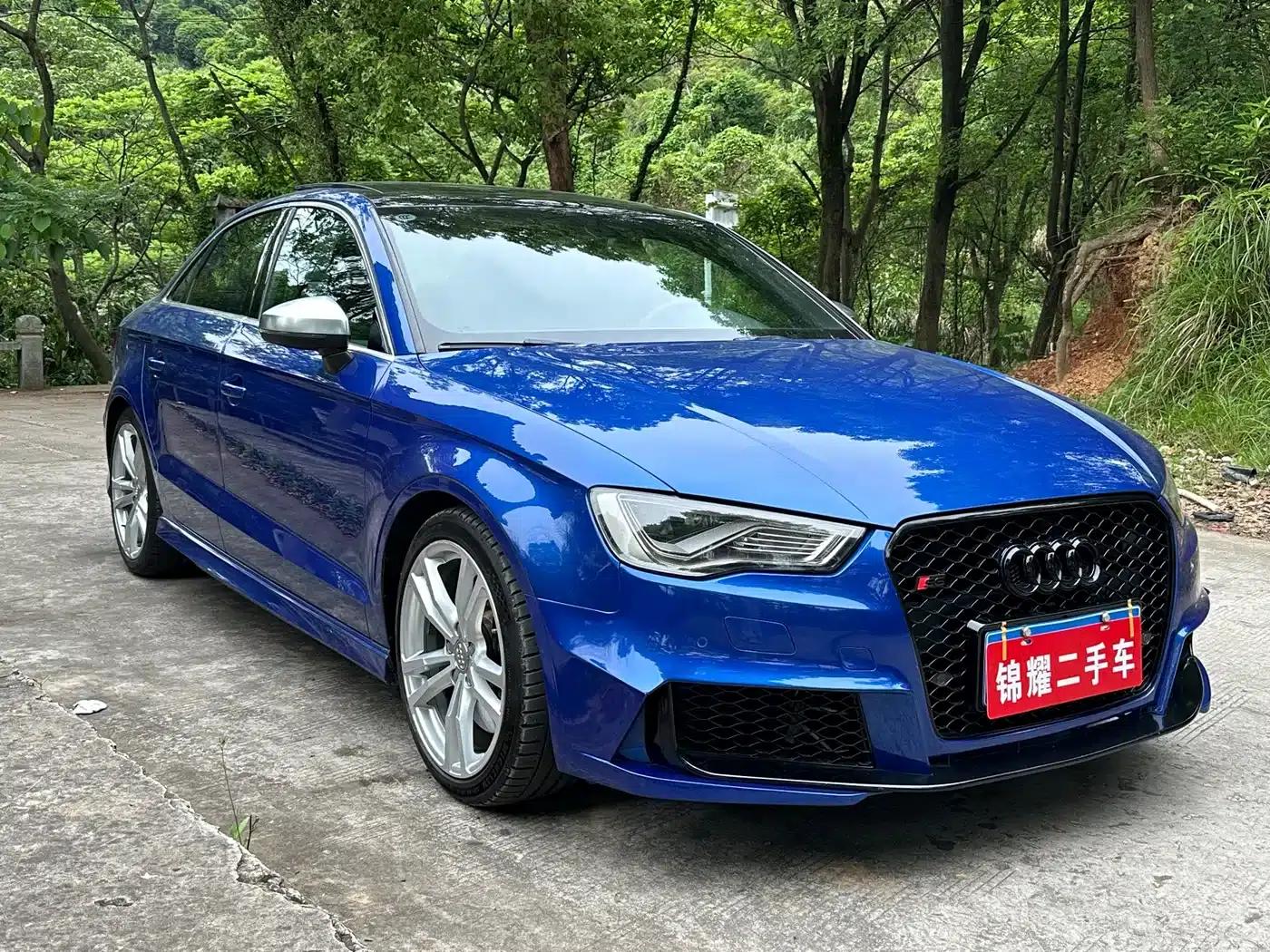 Audi S3 2015 Model S3 2.0T Limousine — миниатюра 5