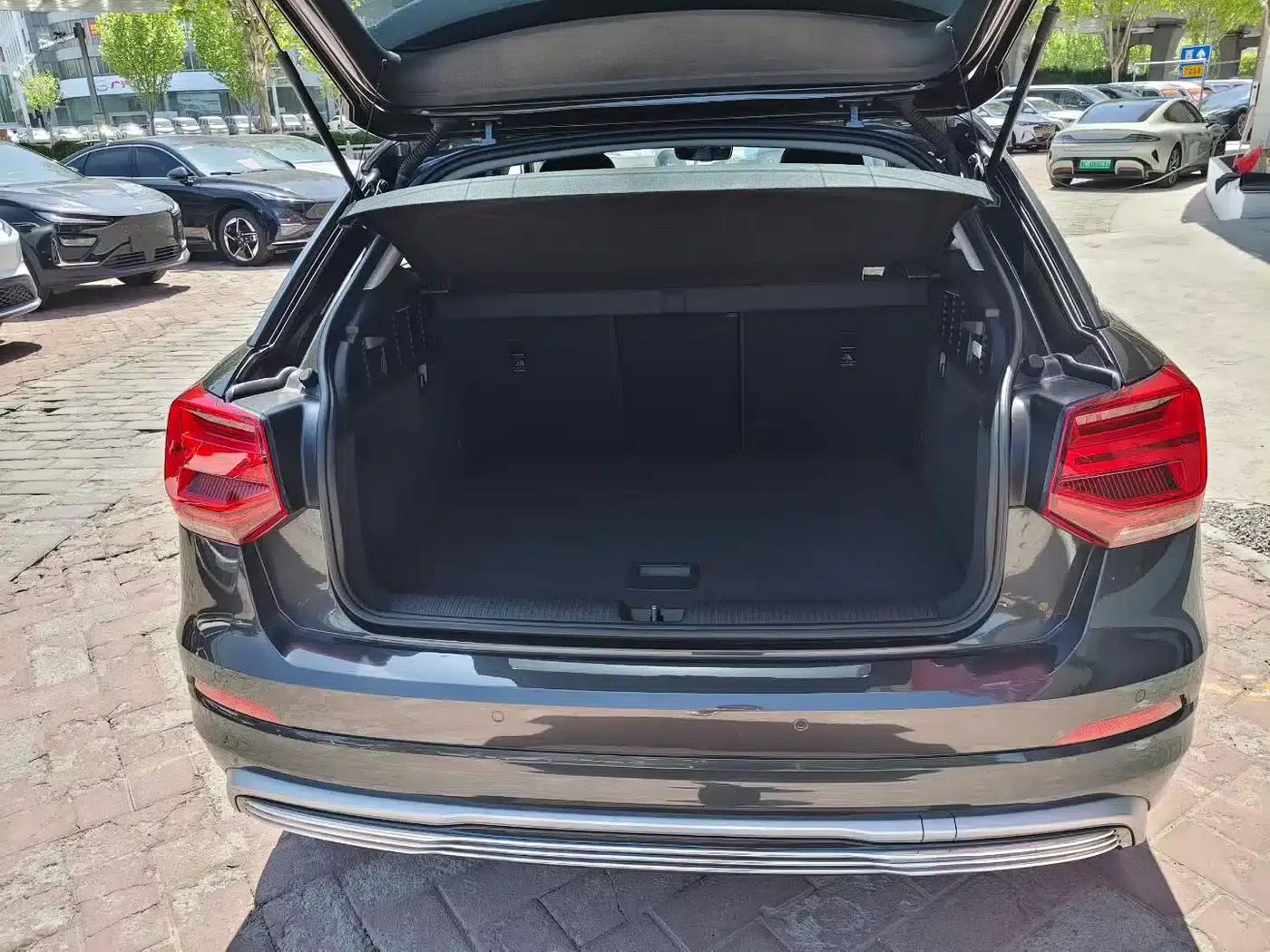 2019 Audi Q2L e-tron Pure Electric Smart Edition — миниатюра 7