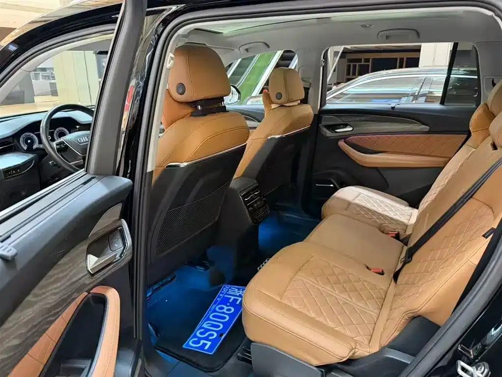 Audi Q6 2023 45 TFSI quattro Qiyun Edition Yulin Package — миниатюра 3