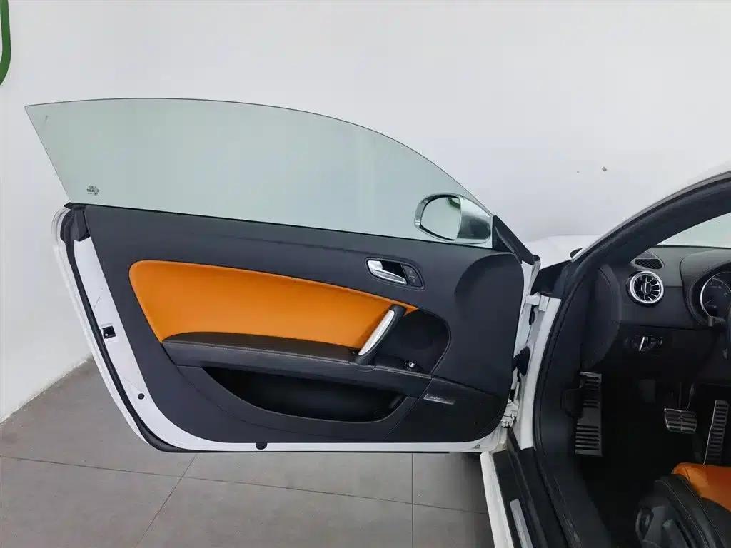 2013 Audi TTS Coupe 2.0TFSI quattro — миниатюра 8