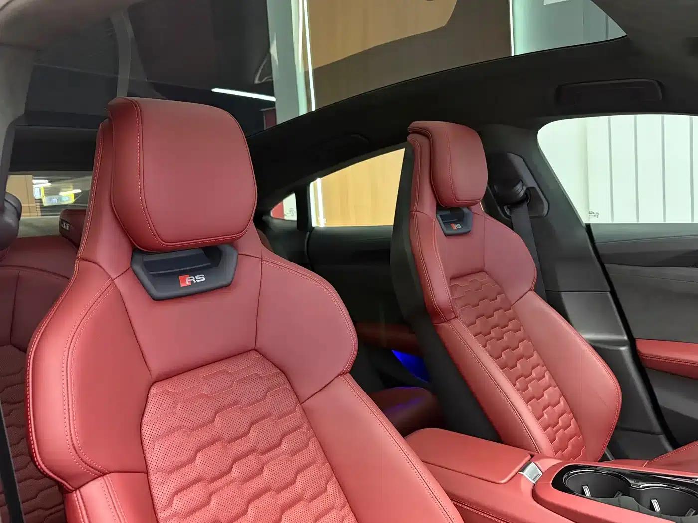 Audi RS e-tron GT 2023 Base Model — миниатюра 12