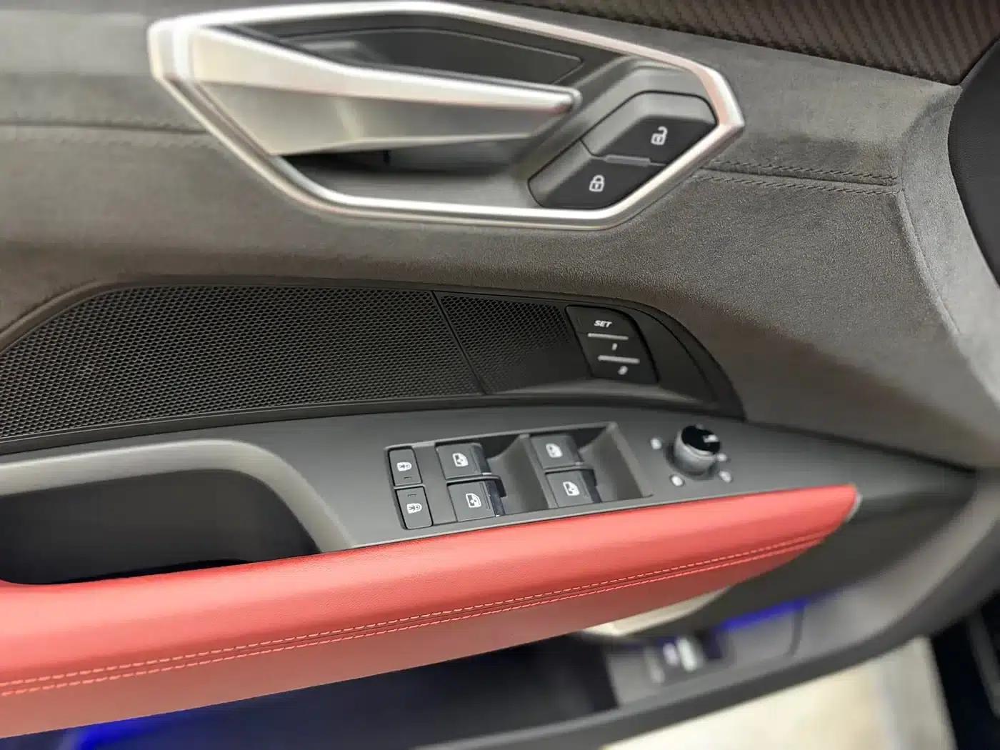 Audi RS e-tron GT 2023 Base Model — миниатюра 16