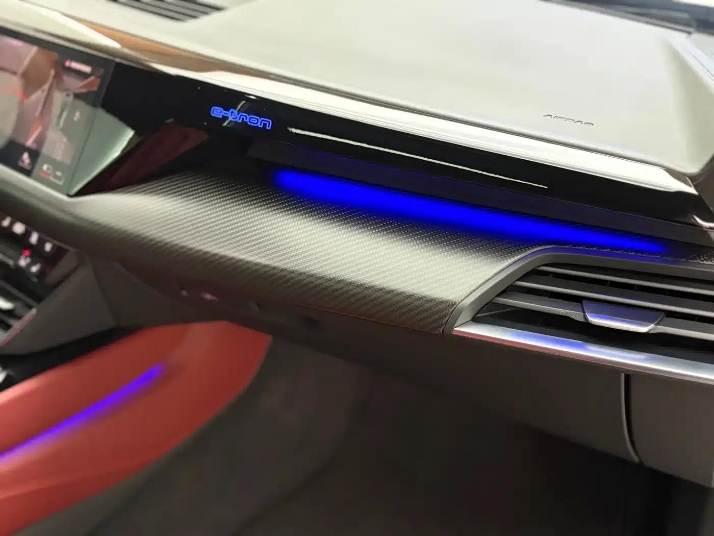Audi RS e-tron GT 2023 Base Model — миниатюра 17