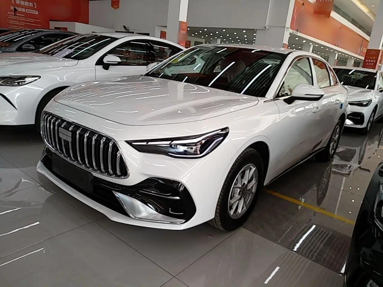 Geely Galaxy Stellar 6 2026 Model 125km Long-range Edition — миниатюра 1