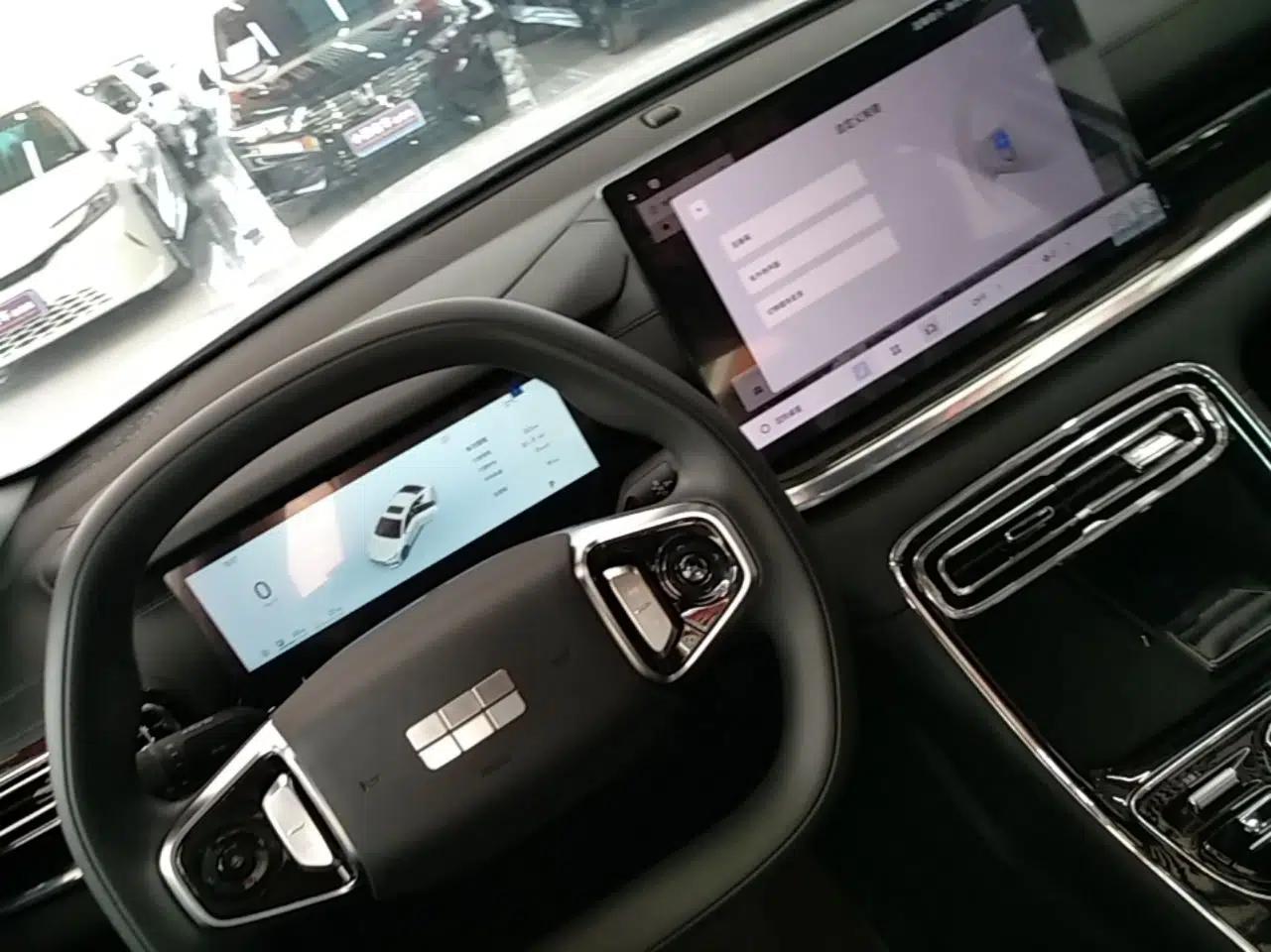 Geely Galaxy Stellar 6 2026 Model 125km Long-range Edition — миниатюра 17