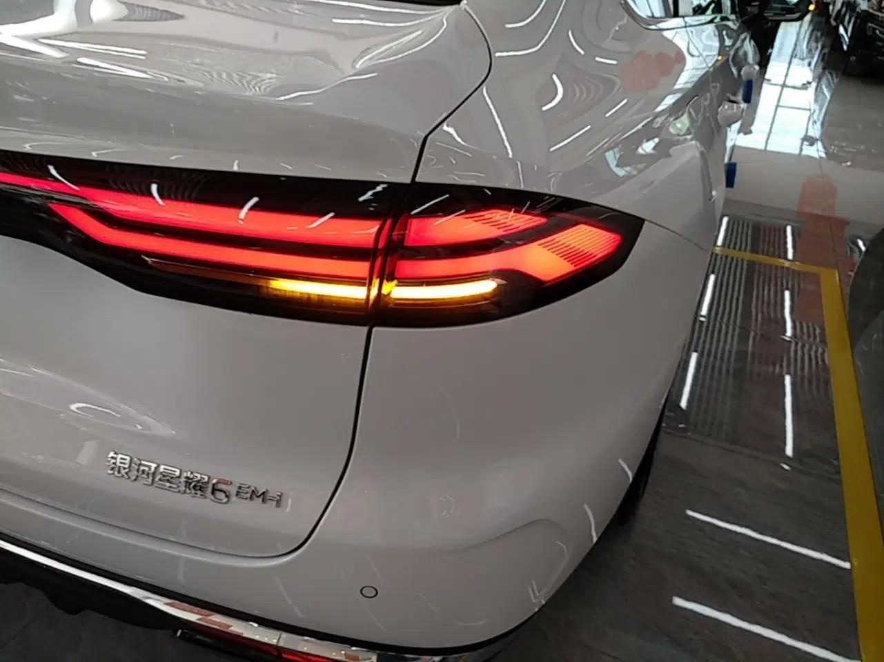 Geely Galaxy Stellar 6 2026 Model 125km Long-range Edition — миниатюра 7