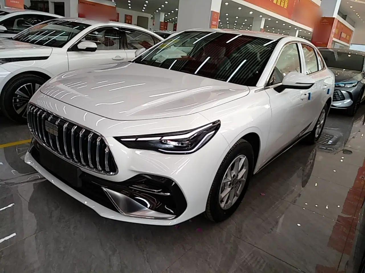 Geely Galaxy Stellar 6 2026 Model 125km Long-range Edition — миниатюра 1