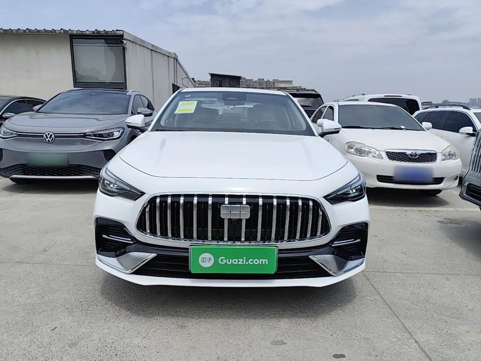 Geely Galaxy Stellar 6 2026 Model 60km Exploration Edition — миниатюра 2