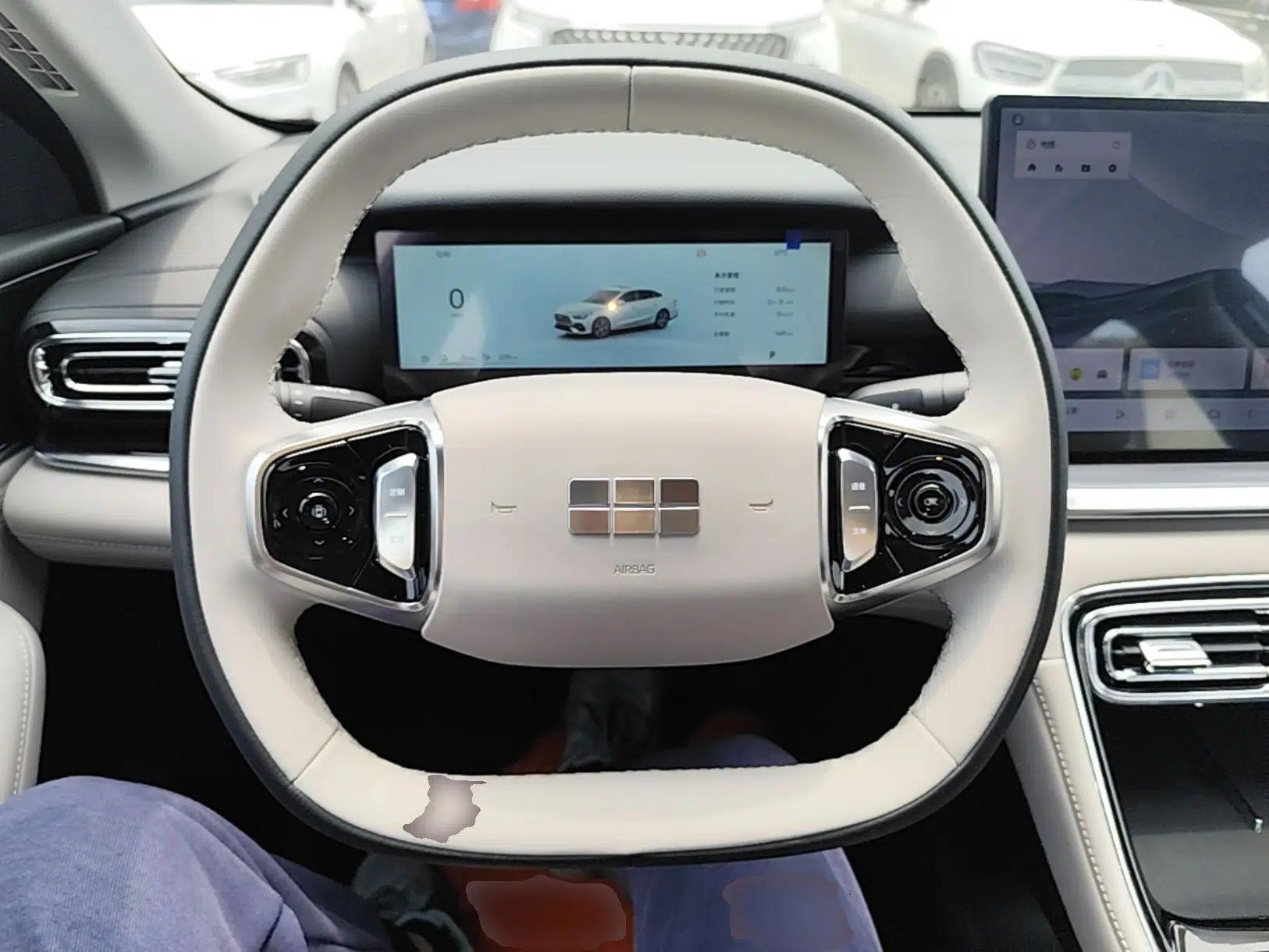 Geely Galaxy Stellar 6 2026 Model 60km Exploration Edition — миниатюра 14