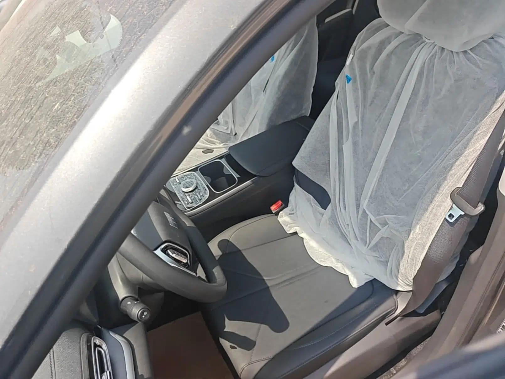 Geely Galaxy Stellar 6 2026 Model 60km Free-Style Edition — миниатюра 18