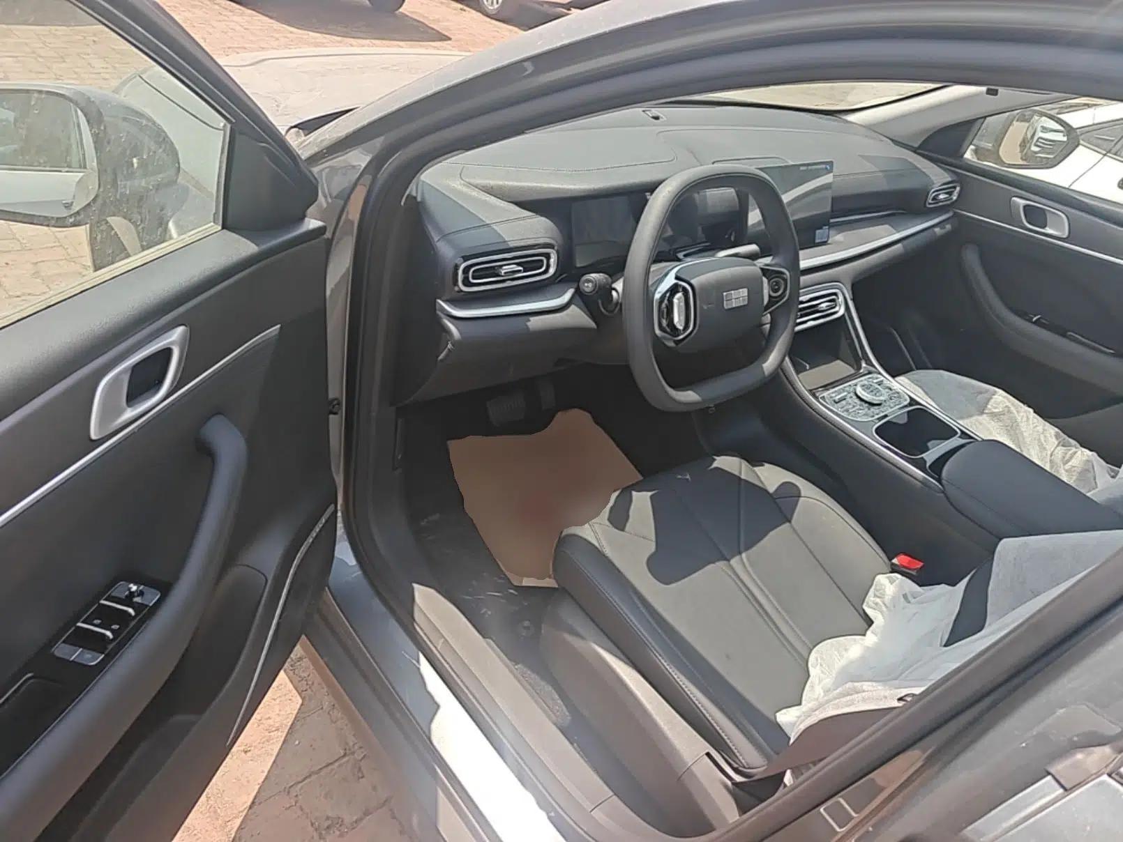 Geely Galaxy Stellar 6 2026 Model 60km Free-Style Edition — миниатюра 19