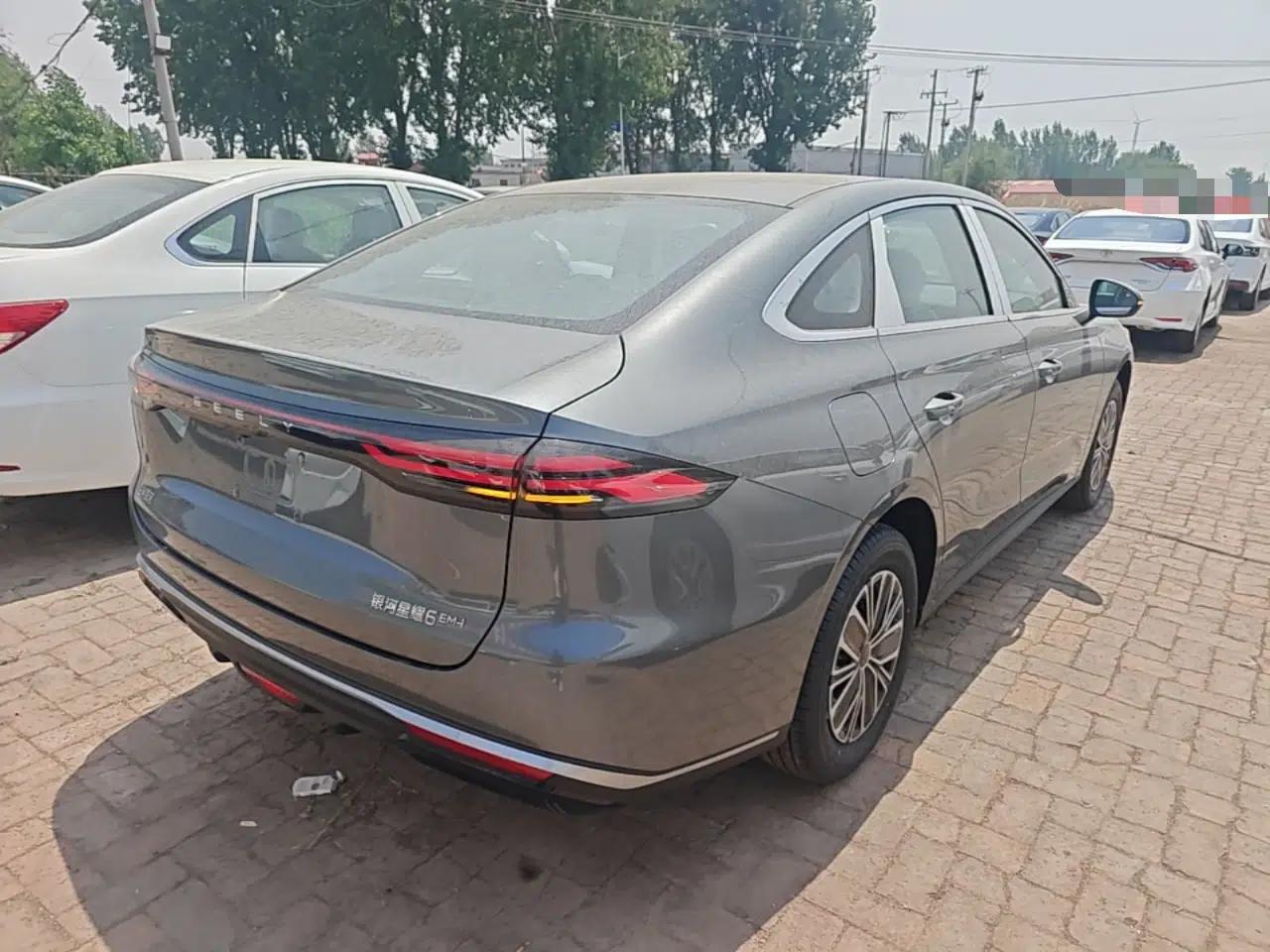 Geely Galaxy Stellar 6 2026 Model 60km Free-Style Edition — миниатюра 6