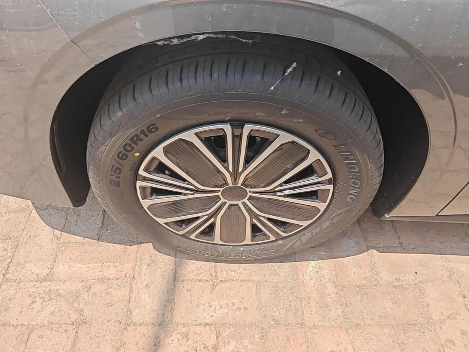 Geely Galaxy Stellar 6 2026 Model 60km Free-Style Edition — миниатюра 8