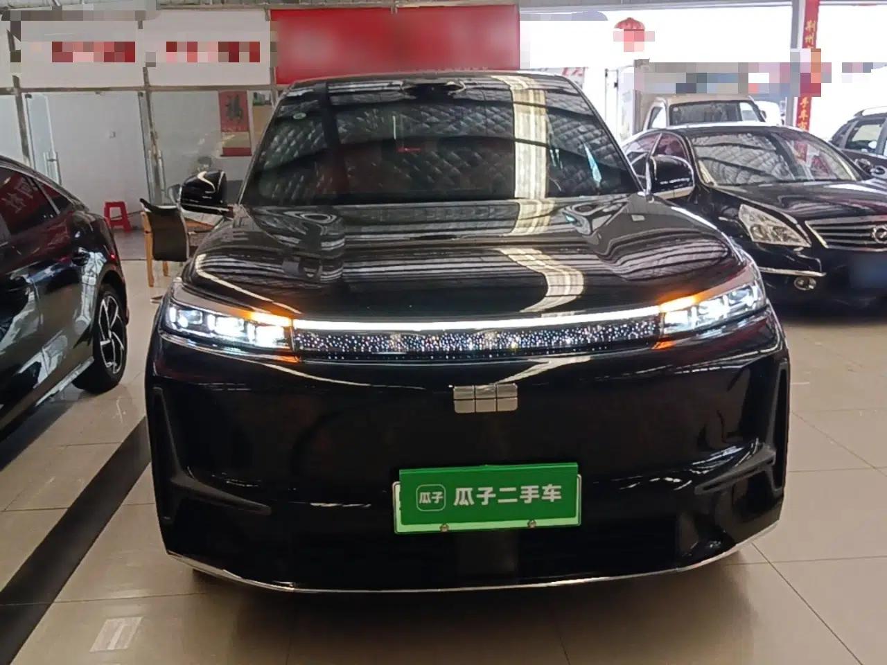 Geely Galaxy M9 2025 Model 210km Four-Wheel-Drive Leading Edition — миниатюра 2
