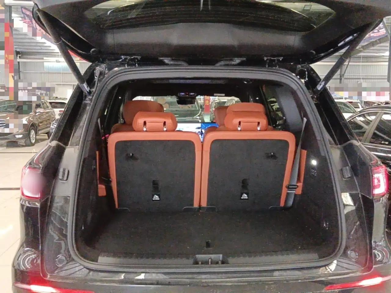 Geely Galaxy M9 2025 Model 210km Four-Wheel-Drive Leading Edition — миниатюра 21